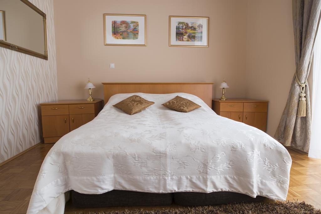 Apartment Vila Golf Рогашка Слатина Экстерьер фото